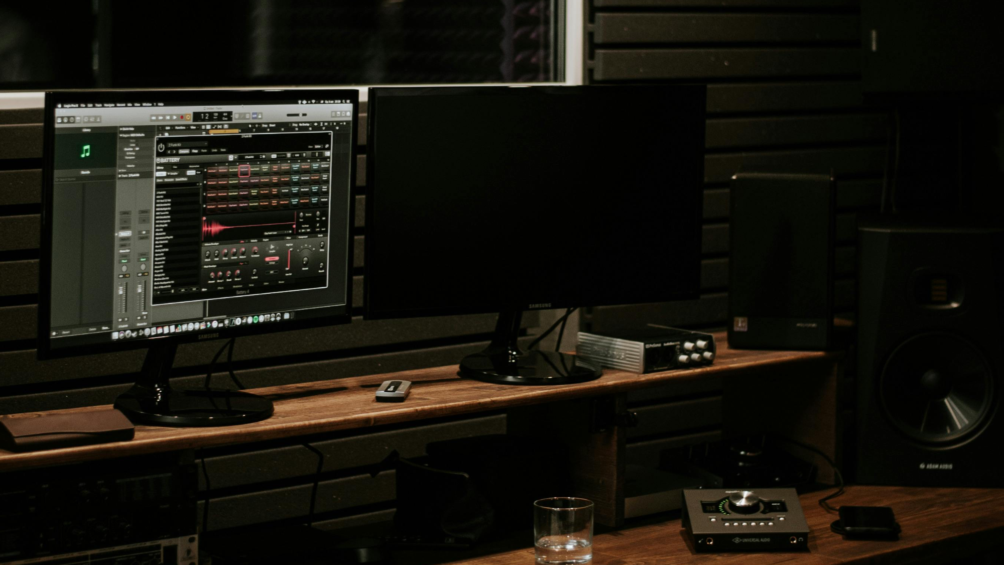 Como Crear un Sello Discografico en 2026: La Guia Completa